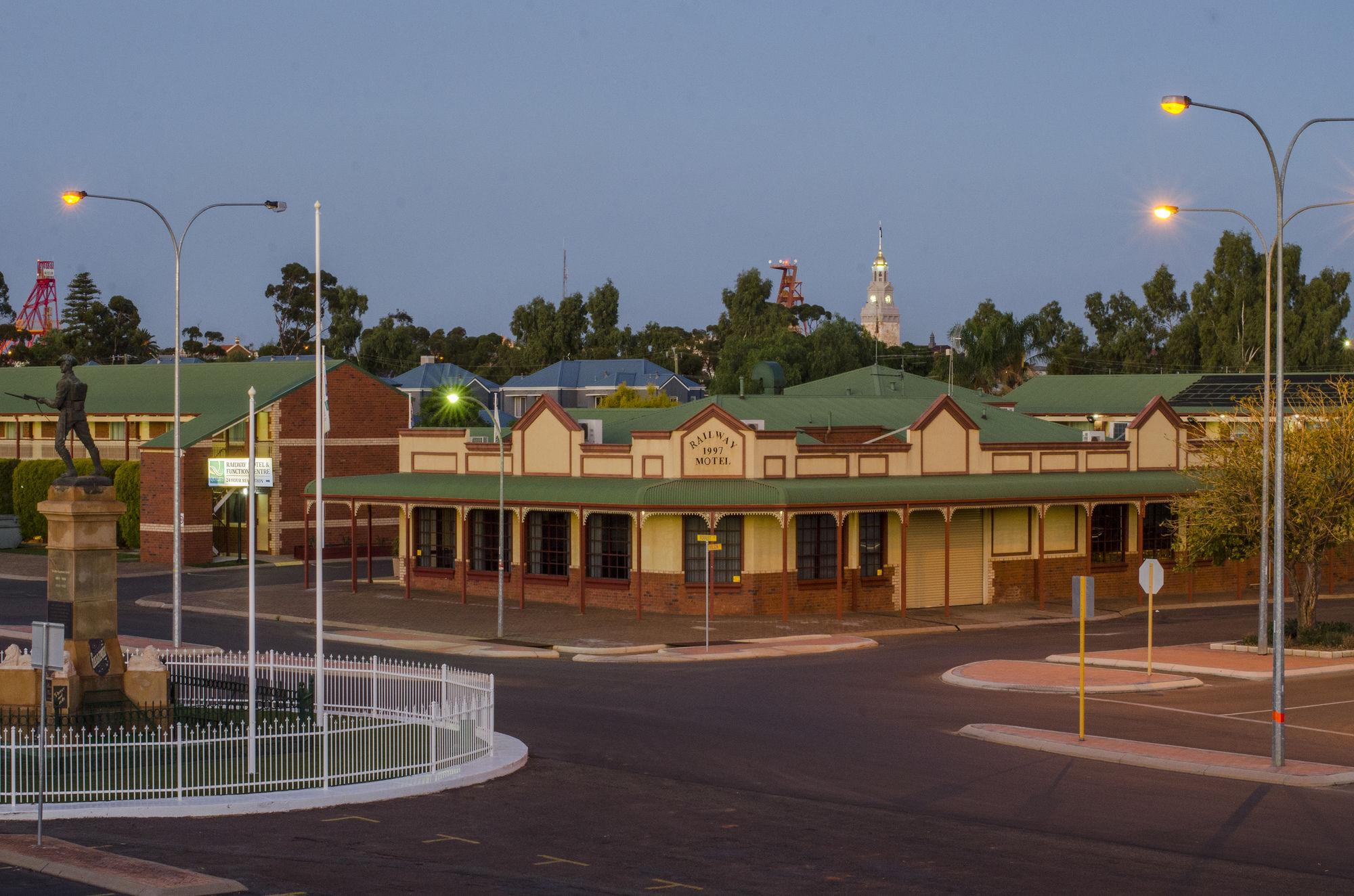 Quality Inn Railway Motel Kalgoorlie Exterior foto
